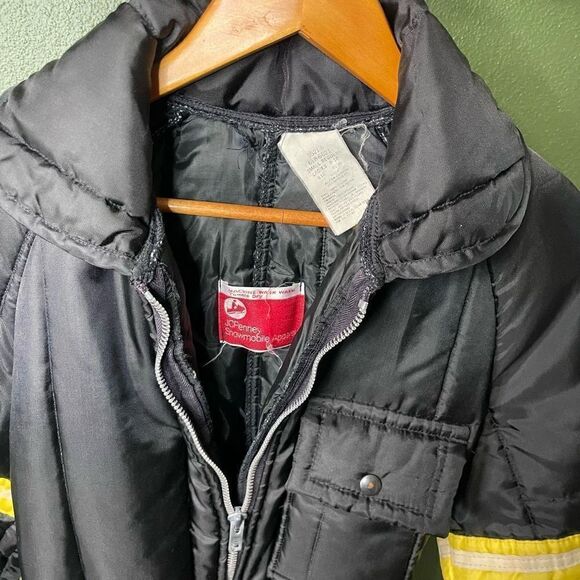 Ladies medium snowsuit size 8-10 vintage black yellow stripe sleeve JC penny - Picture 5 of 6